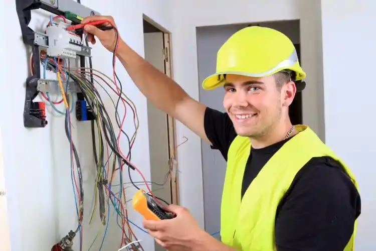 elektricien Zenderen